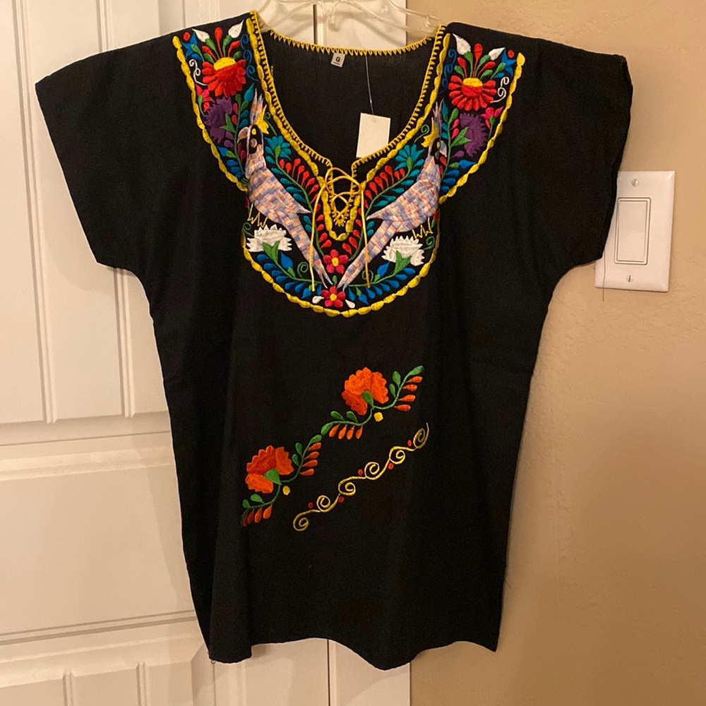 Mexican Embroidered Black Top Size L